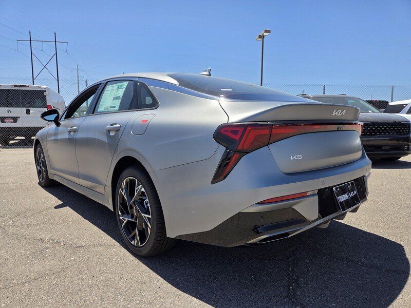 New 2026 Kia K5 GT-Line FWD image 4