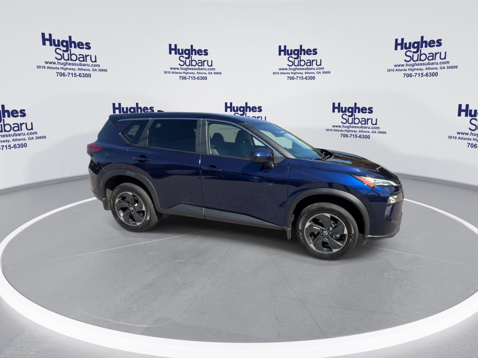 Used 2024 Nissan Rogue SV AWD/4WD image 12