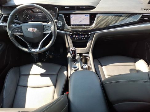 Certified 2023 Cadillac XT6 Premium Luxury AWD/4WD image 22