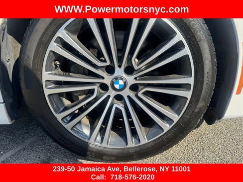 Used 2020 BMW 530i xDrive w/ Convenience Package AWD/4WD image 17
