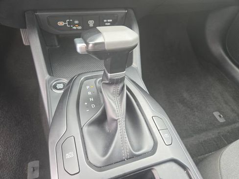 Used 2025 Kia K4 FWD image 11