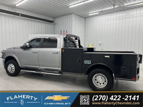Used 2022 RAM 3500 Laramie AWD/4WD image 5