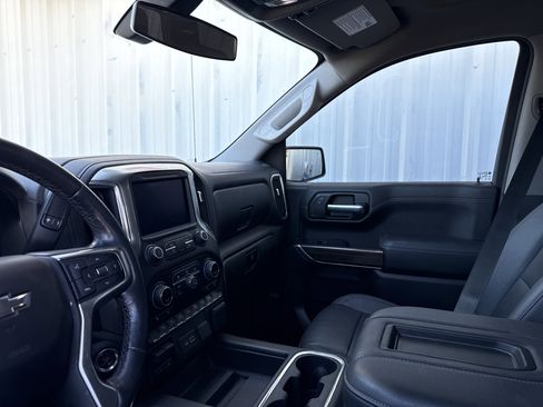 Used 2021 Chevrolet Silverado 1500 LT Trail Boss w/ Convenience Package II image 20