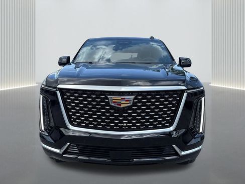 New 2026 Cadillac Escalade Luxury AWD/4WD image 2