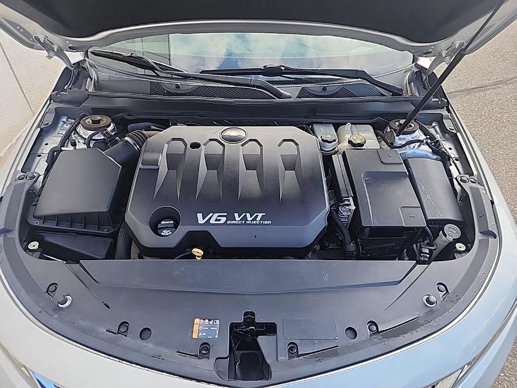 Used 2016 Chevrolet Impala LT w/ Convenience Package FWD image 6