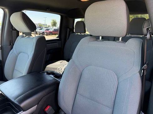Used 2021 RAM 1500 Big Horn AWD/4WD image 10