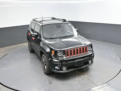 Used 2019 Jeep Renegade Limited w/ Quick Order Package 22P AWD/4WD image 25