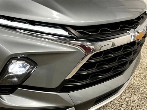 Used 2024 Chevrolet Blazer LT image 31