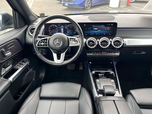Used 2023 Mercedes-Benz GLB 250 image 7