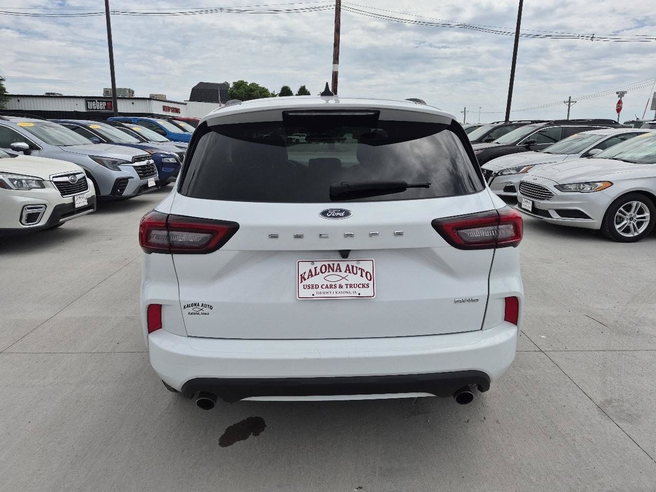 Used 2023 Ford Escape ST-Line AWD/4WD image 9