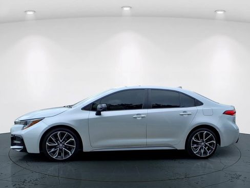 Used 2022 Toyota Corolla SE FWD image 5