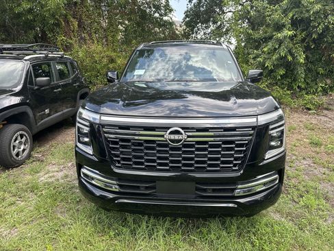 New 2025 Nissan Armada SL w/ Captain's Chari Seat Package image 3