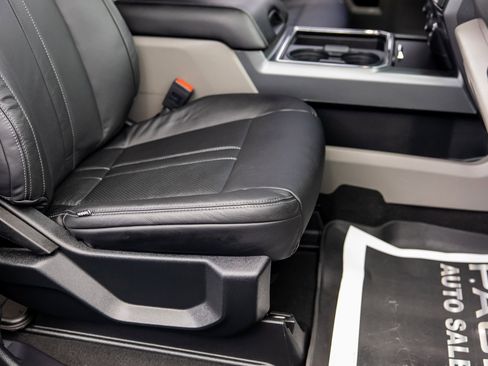 Used 2021 Ford F250 XLT w/ XLT Value Package image 30