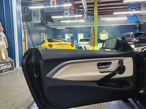 Used 2018 BMW 430i xDrive 430i xDrive Convertible 2D image 8