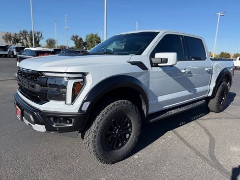 Used 2025 Ford F150 Raptor AWD/4WD image 3
