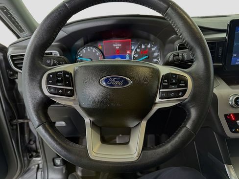 Used 2023 Ford Explorer XLT w/ Equipment Group 202A image 14