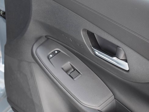 Used 2026 Nissan Sentra SV w/ Floor Mat Package FWD image 52