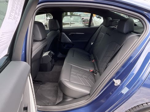 Certified 2025 BMW i5 xDrive40 w/ M Sport Package AWD/4WD image 24