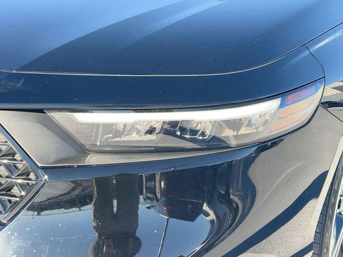 Used 2024 Honda Accord Sport image 11