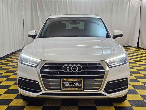 Used 2019 Audi Q5 2.0T Premium w/ Convenience Package image 8