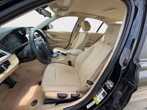 Used 2015 BMW 320i Sedan RWD image 16