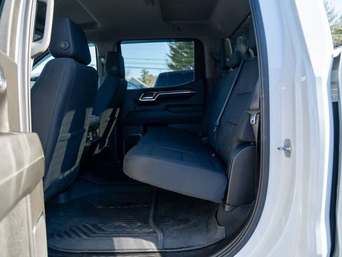 Used 2023 Chevrolet Silverado 1500 RST image 18