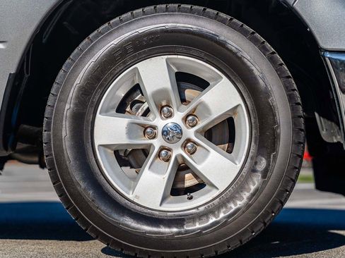 Used 2024 RAM 1500 Classic SLT image 9