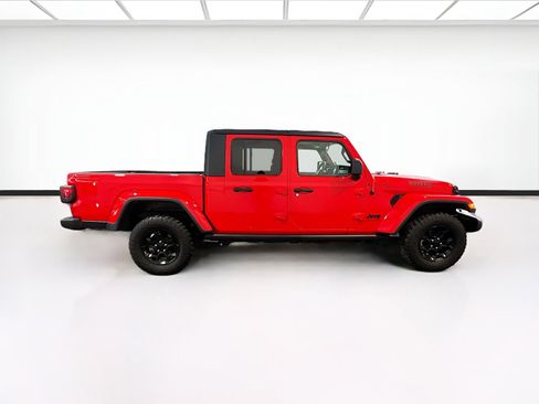 Used 2023 Jeep Gladiator Willys image 23