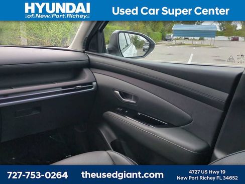 Used 2026 Hyundai Tucson Limited AWD/4WD image 18