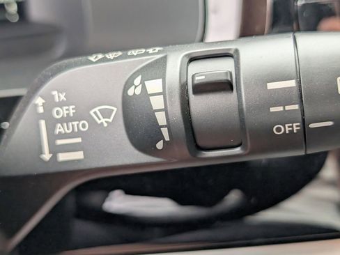 New 2026 Nissan Pathfinder Platinum FWD image 27
