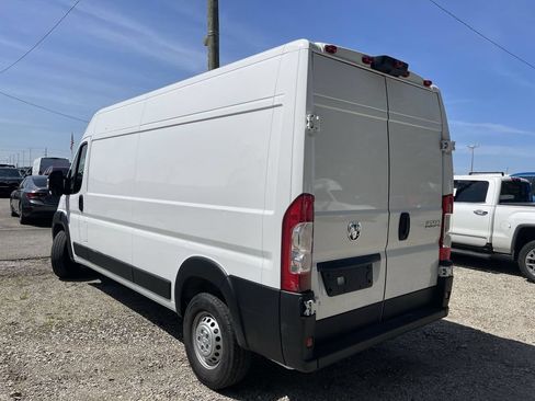 Used 2025 RAM ProMaster 3500 w/ Convenience Group FWD image 3
