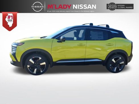 New 2026 Nissan Kicks SR w/ SR Premium Package image 4