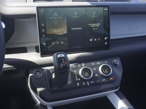 New 2025 Land Rover Defender 130 S image 15