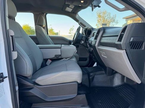 Used 2019 Ford F550 4x4 SuperCab Super Duty image 23