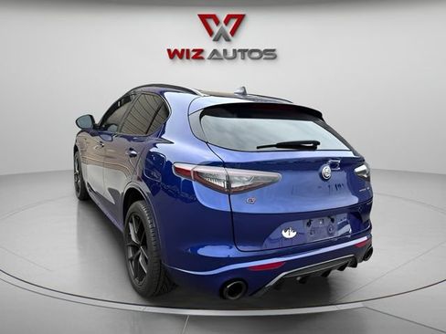 Used 2021 Alfa Romeo Stelvio Ti Sport AWD/4WD image 3