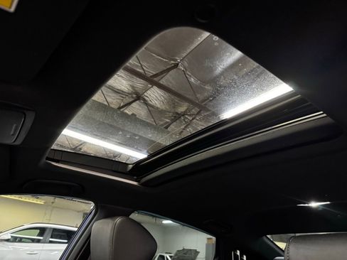 Used 2022 Honda Accord Sport image 13