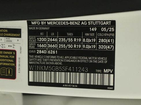 Certified 2025 Mercedes-Benz GLC 350e 4MATIC image 16