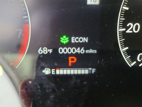 Certified 2026 Honda HR-V LX image 30