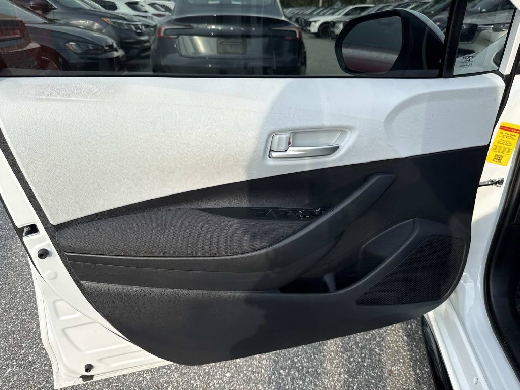 Used 2026 Toyota Corolla SE FWD image 20