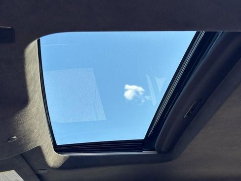 Used 2025 GMC Sierra 1500 Denali Ultimate image 27