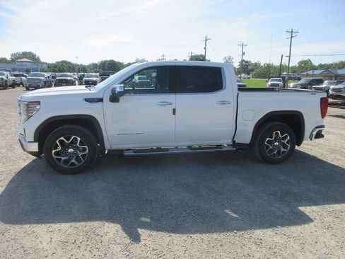 New 2026 GMC Sierra 1500 SLT w/ SLT Premium Plus Package AWD/4WD image 9