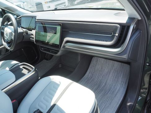 Used 2023 Rivian R1S Launch Edition AWD/4WD image 24
