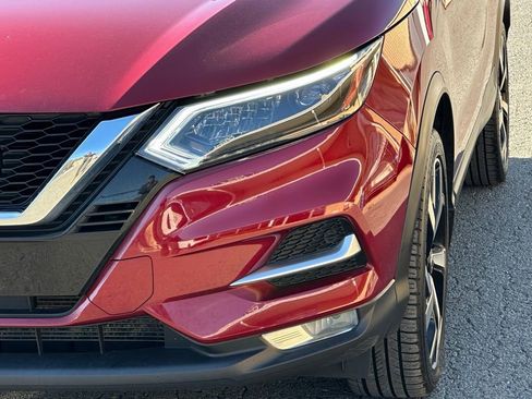 Used 2021 Nissan Rogue Sport SL w/ Premium Package image 44