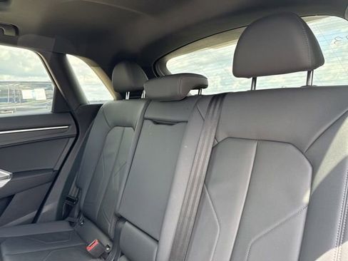 Used 2025 Audi Q3 2.0T Premium AWD/4WD image 12