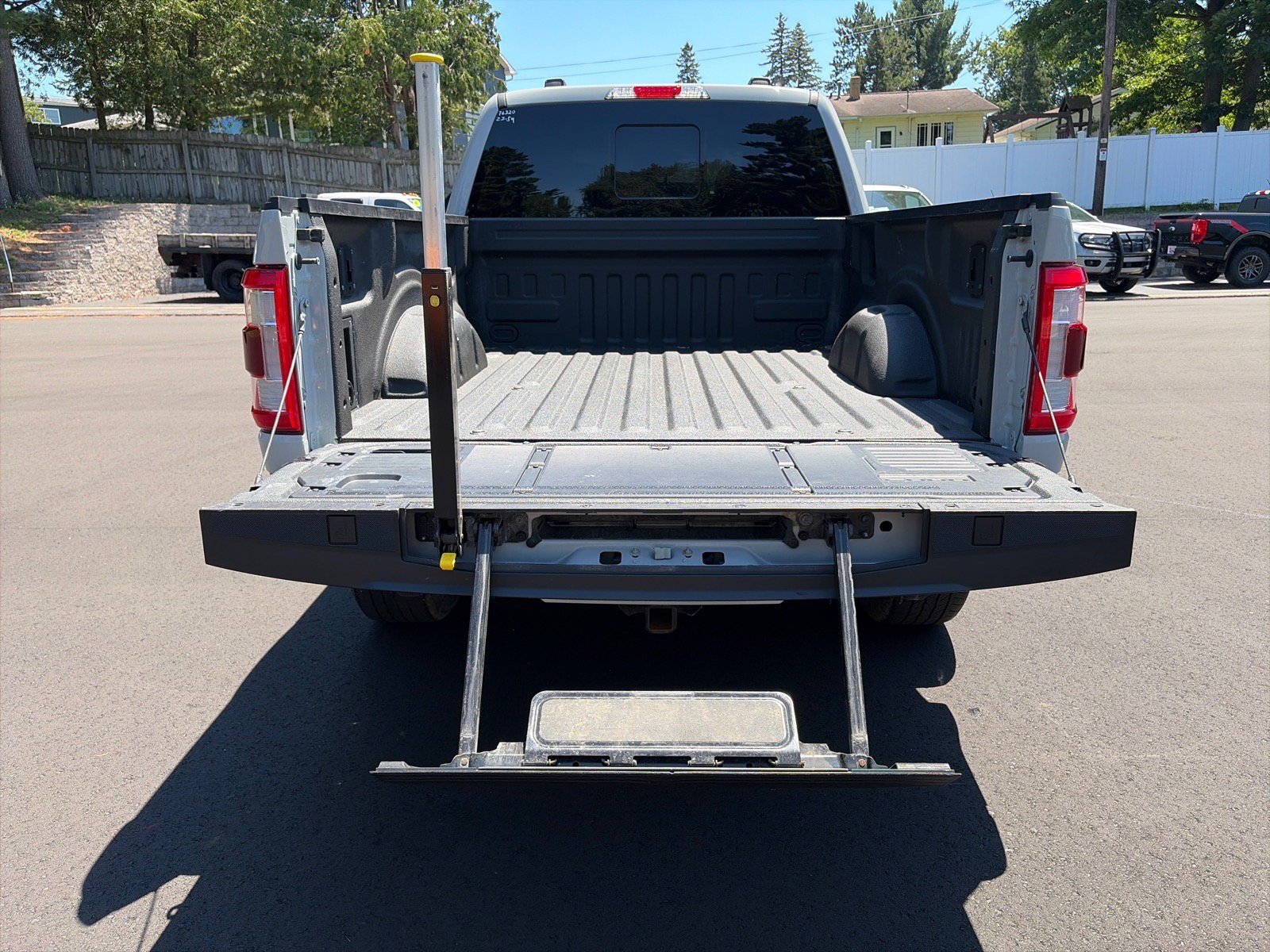 Used 2023 Ford F150 Lariat w/ Equipment Group 502A High AWD/4WD image 8