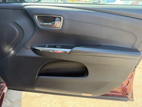 Used 2015 Toyota Avalon XLE Premium FWD image 14