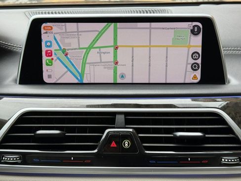 Used 2020 BMW 750i xDrive w/ Executive Package image 52