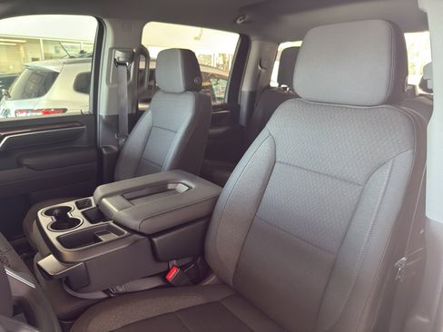 Used 2025 Chevrolet Silverado 2500 LT w/ Safety Package image 21