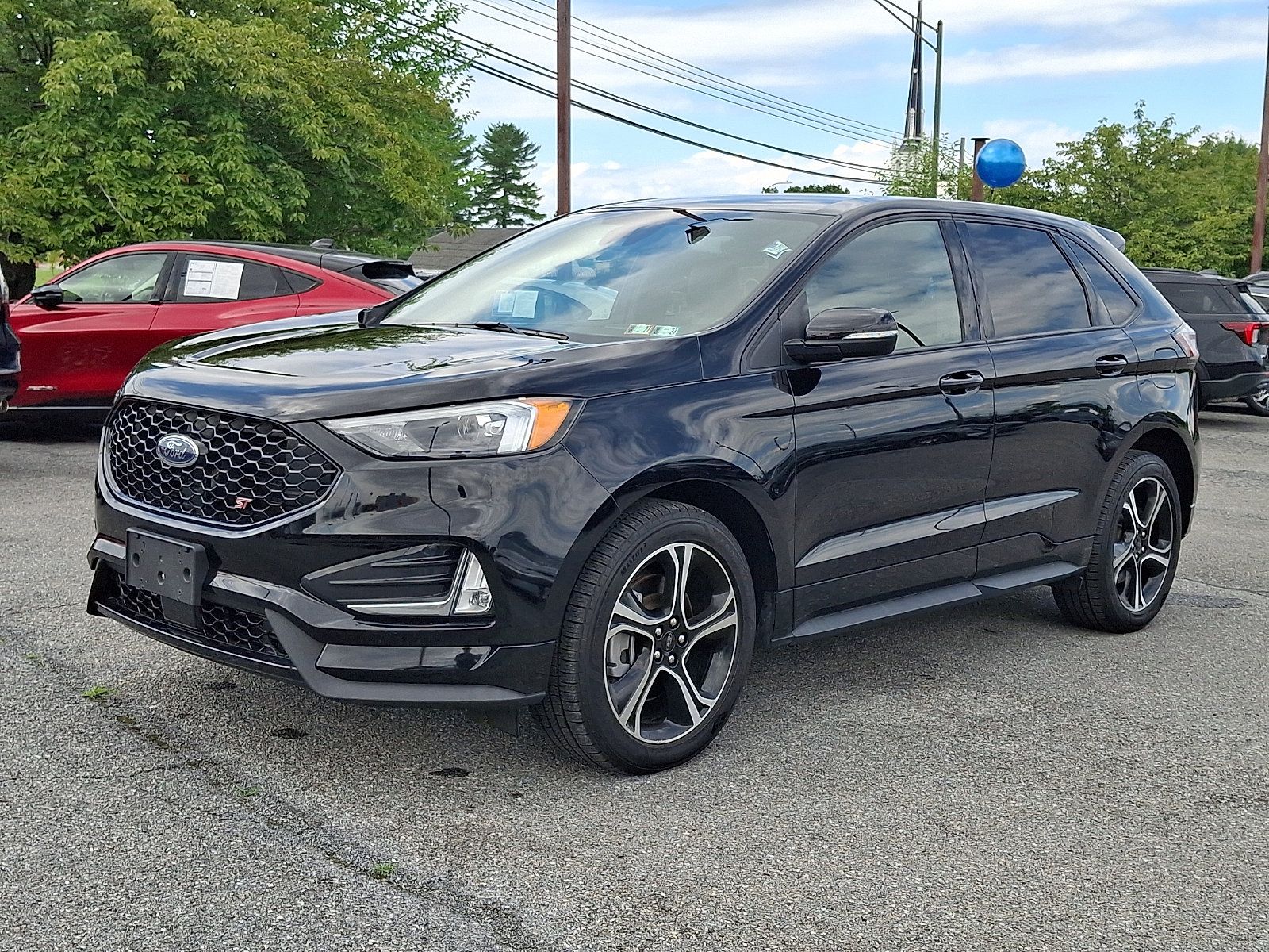 Certified 2022 Ford Edge ST w/ Cargo Accessory Package AWD/4WD image 3