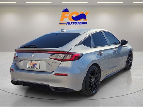 Used 2024 Honda Civic Sport image 4